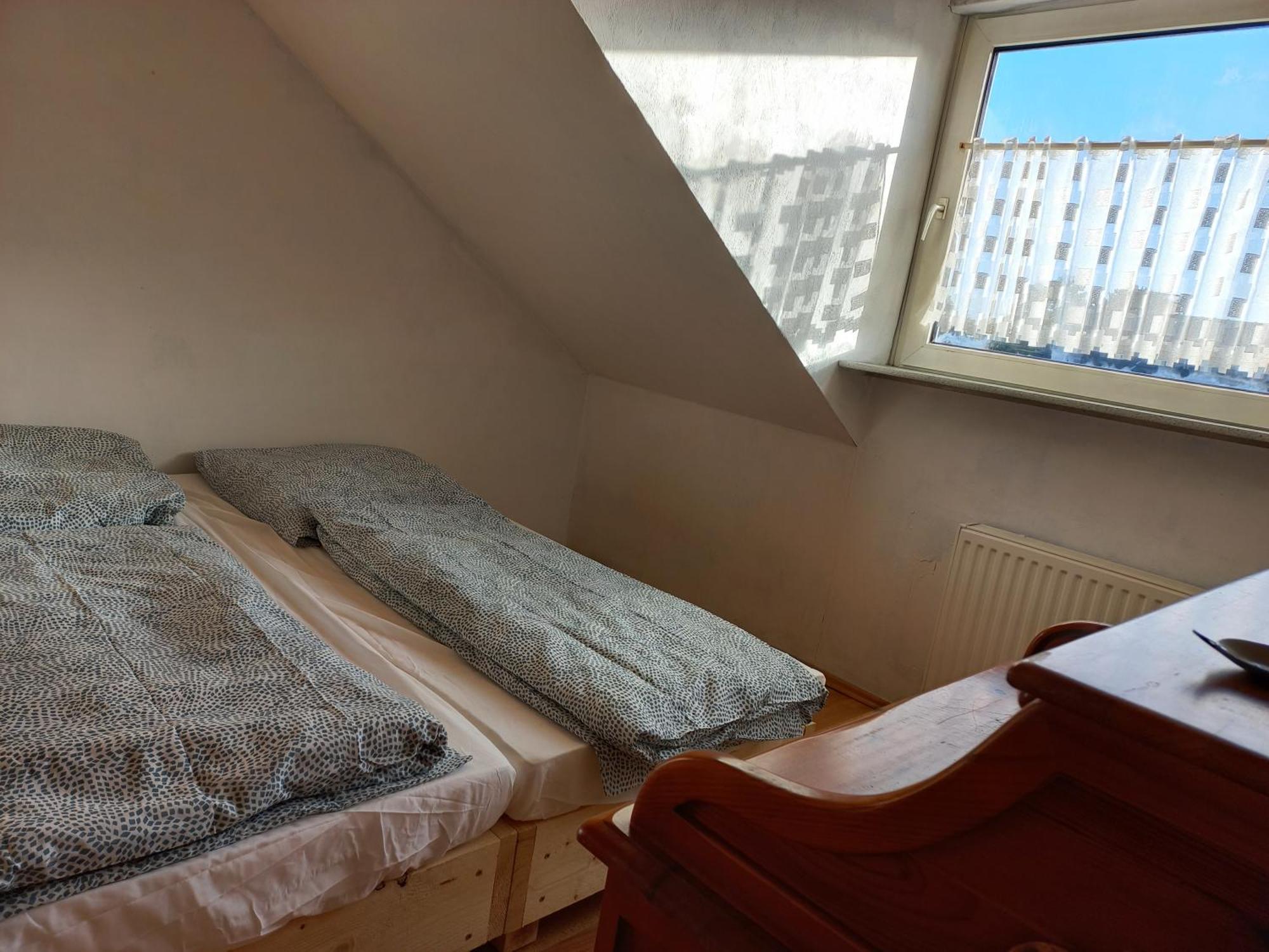 Hoteliving Duesseldorf Airport Ratingen Szoba fotó